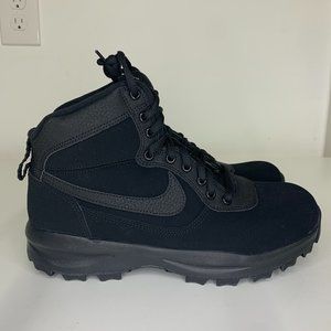 Nike Manoadome  Black Hiking Boots Men's Sizes